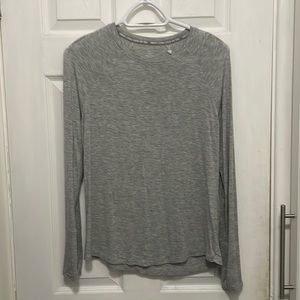Aerie Offline long sleeve shirt
